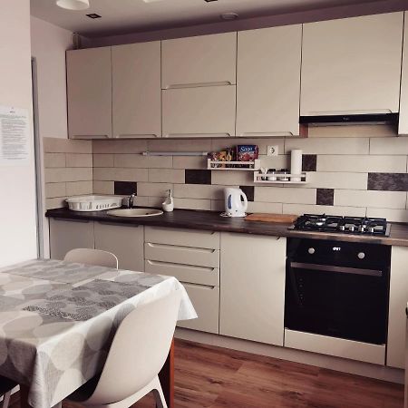Lujzi Apartman Έγκερ Εξωτερικό φωτογραφία