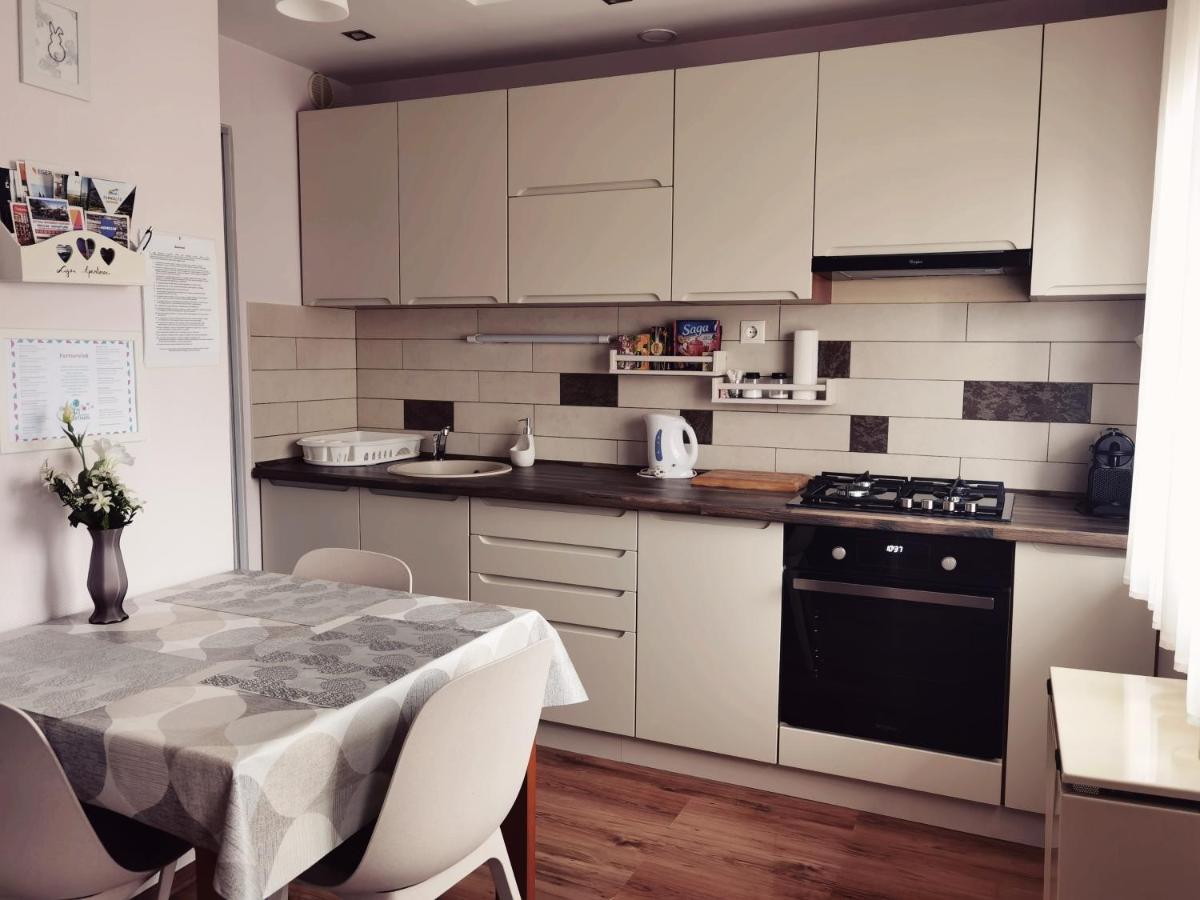 Lujzi Apartman Έγκερ Εξωτερικό φωτογραφία